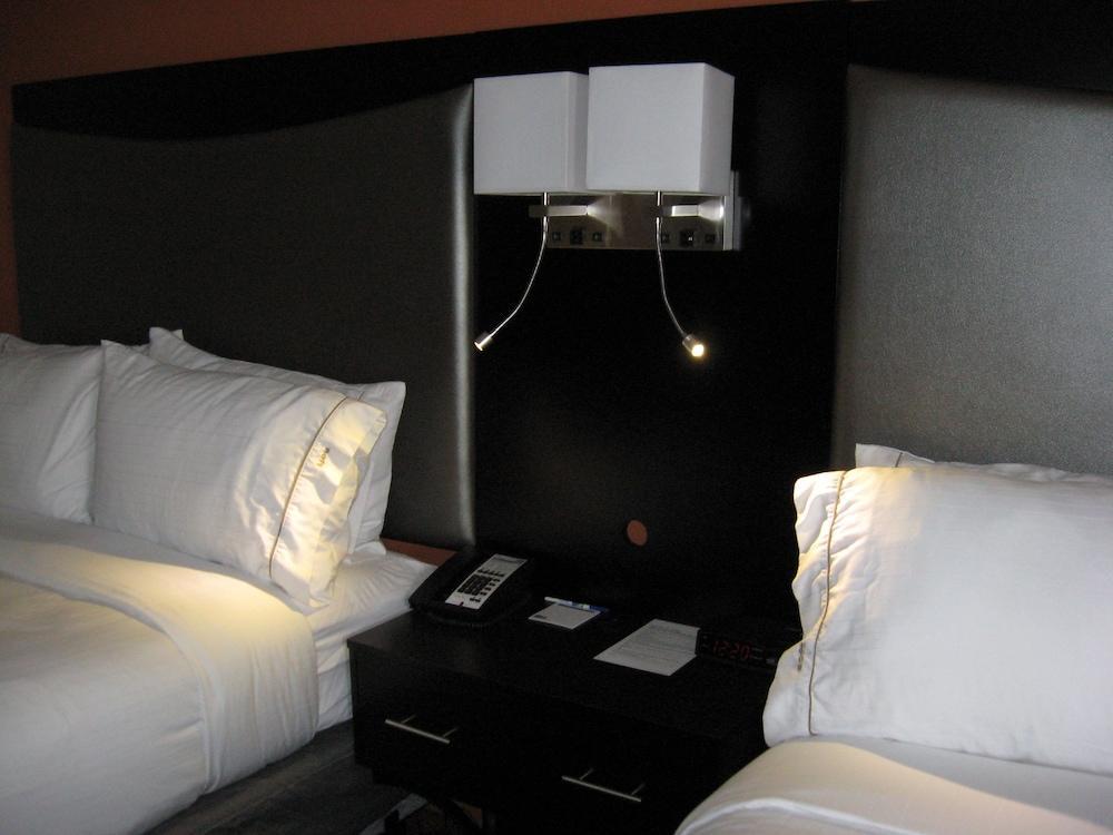 Holiday Inn Express & Suites Nashville Southeast - Antioch By Ihg Экстерьер фото