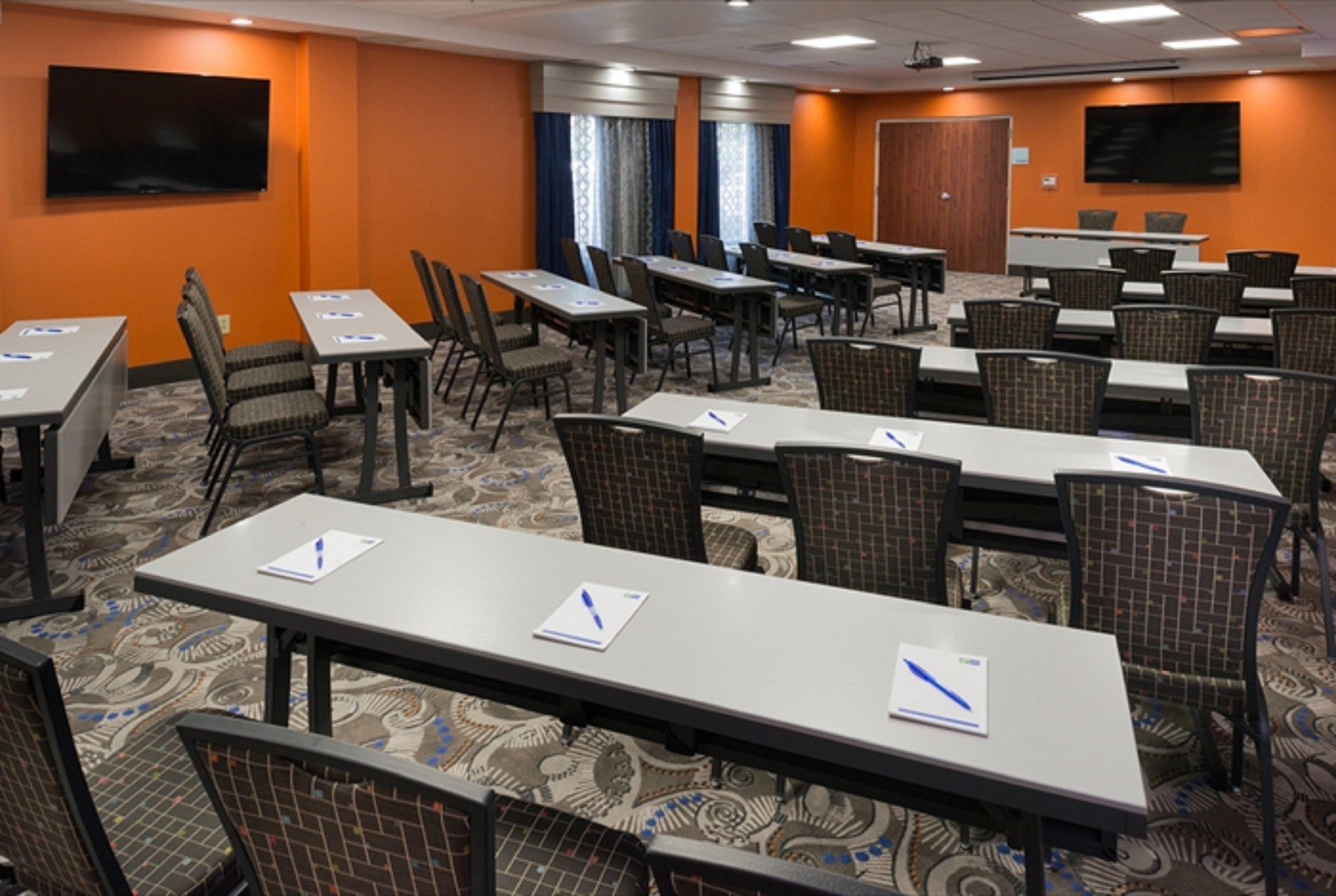 Holiday Inn Express & Suites Nashville Southeast - Antioch By Ihg Экстерьер фото