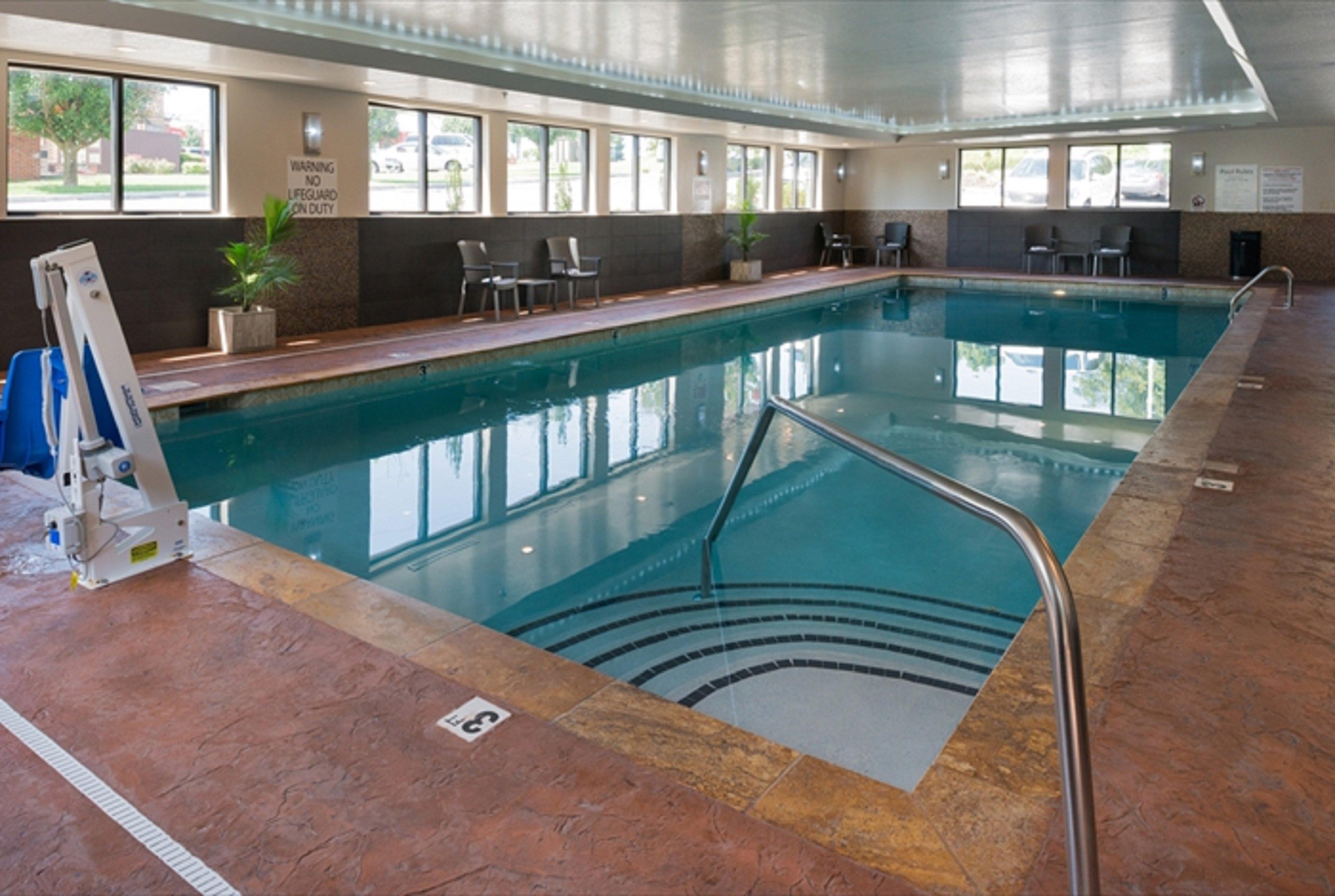 Holiday Inn Express & Suites Nashville Southeast - Antioch By Ihg Экстерьер фото