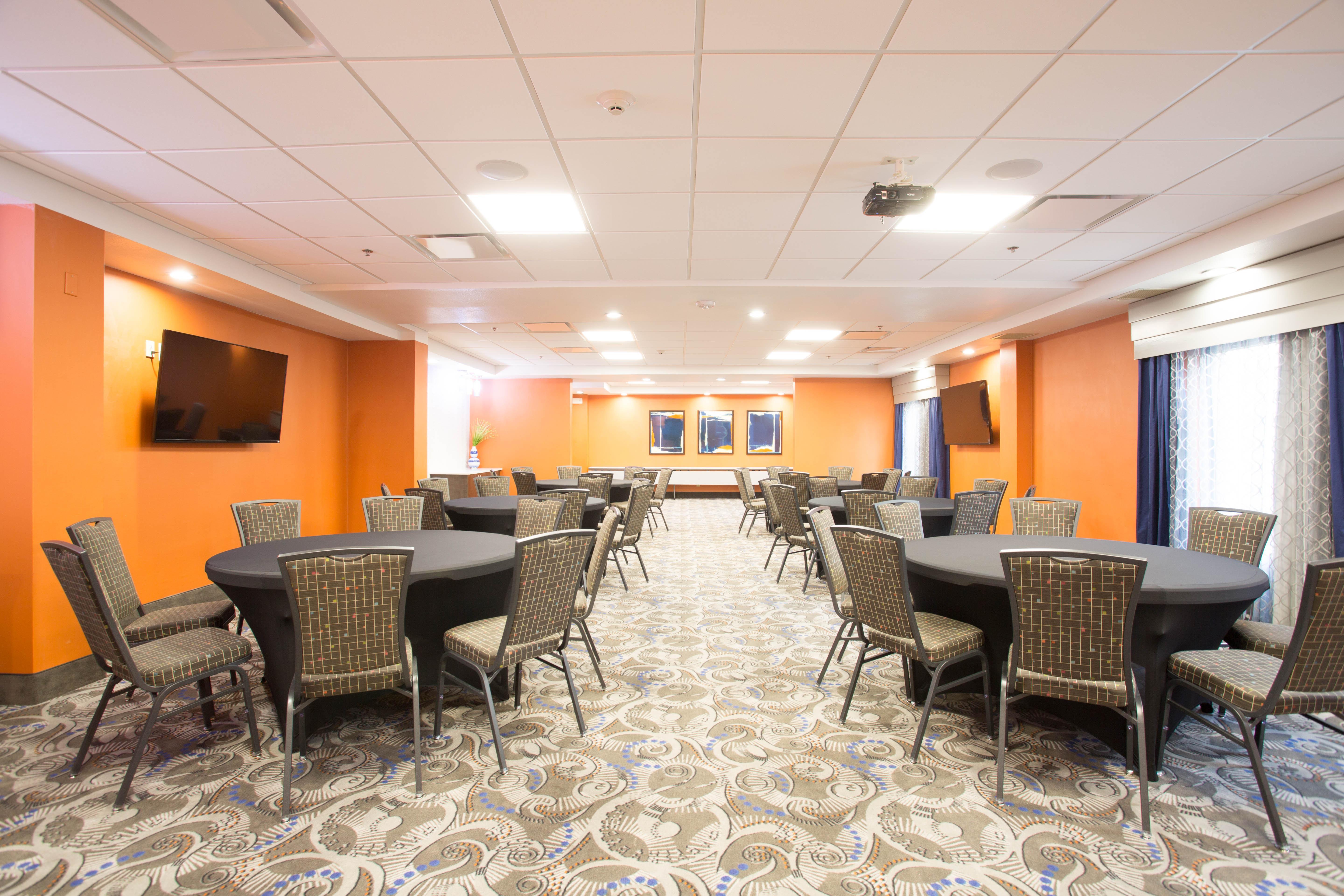 Holiday Inn Express & Suites Nashville Southeast - Antioch By Ihg Экстерьер фото