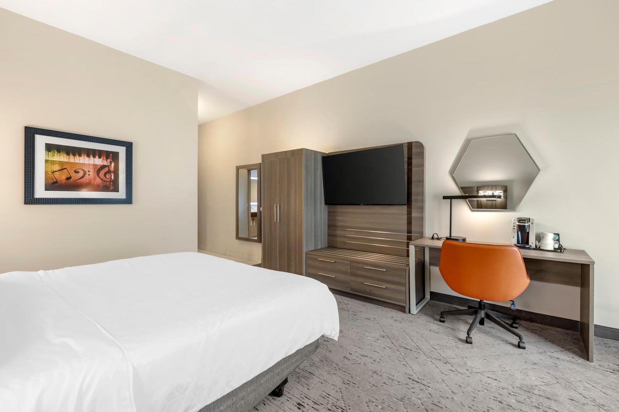 Holiday Inn Express & Suites Nashville Southeast - Antioch By Ihg Экстерьер фото