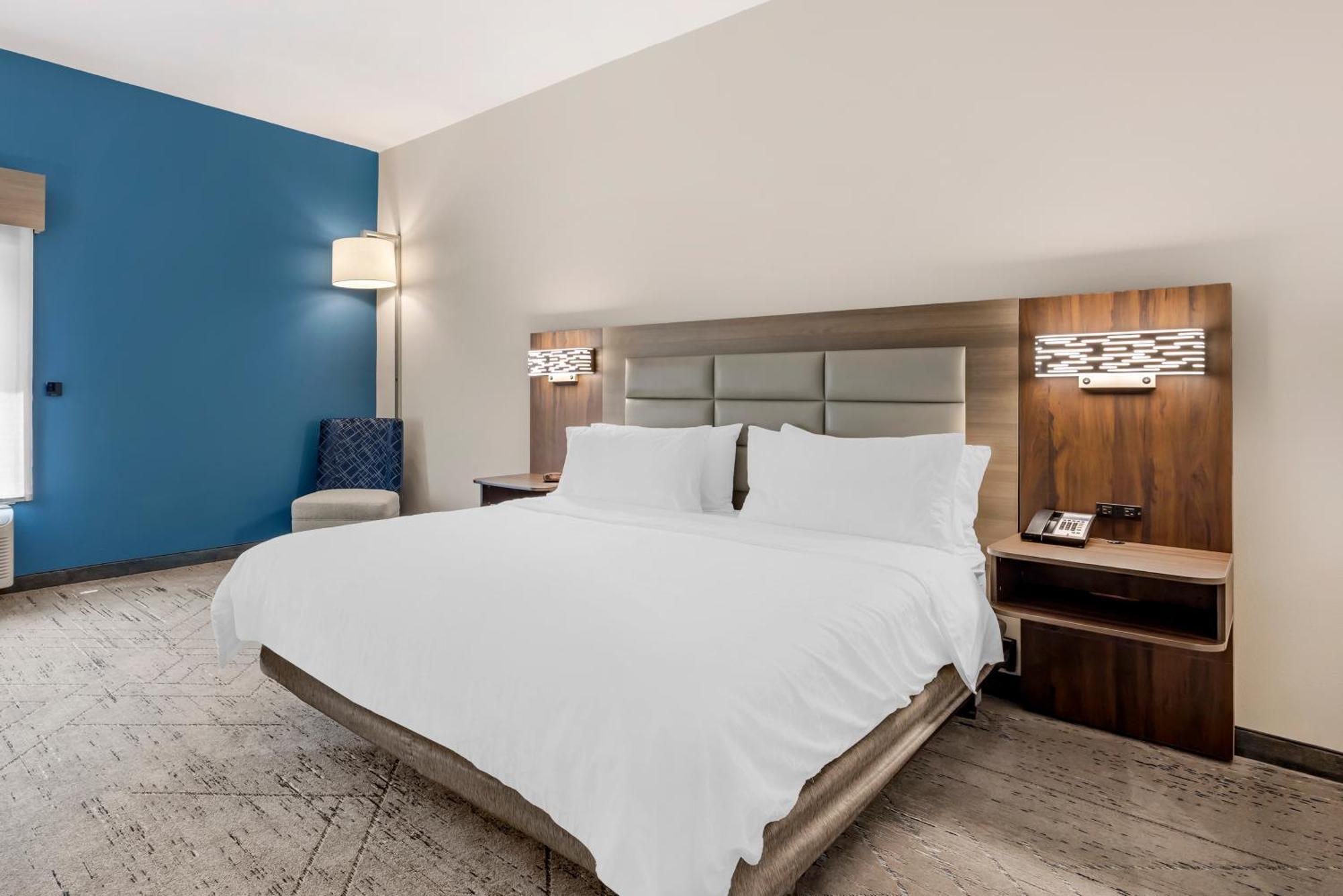 Holiday Inn Express & Suites Nashville Southeast - Antioch By Ihg Экстерьер фото