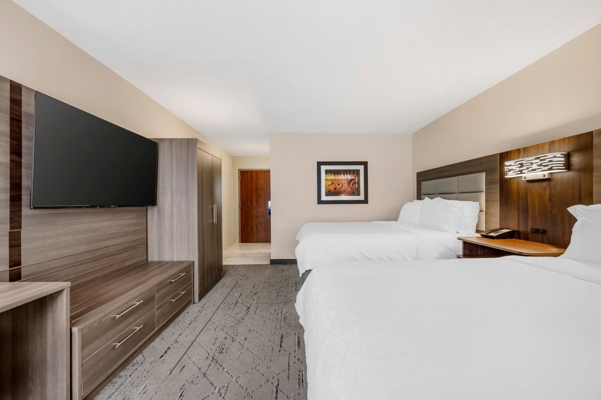 Holiday Inn Express & Suites Nashville Southeast - Antioch By Ihg Экстерьер фото