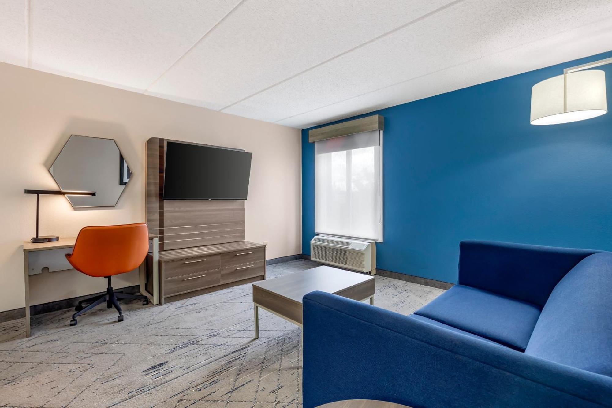 Holiday Inn Express & Suites Nashville Southeast - Antioch By Ihg Экстерьер фото